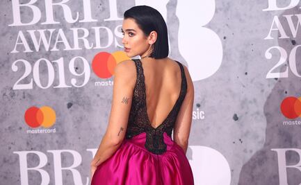 Dua Lipa anticipa la salida de su álbum tras filtración