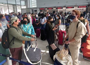 ¿Vacunados requieren prueba de Covid-19 para viajar a Estados Unidos?