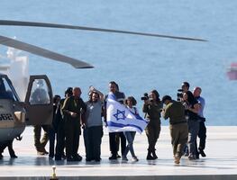 Hamás entrega 4 cuerpos de rehenes: aún retiene los restos de 24 más en Gaza