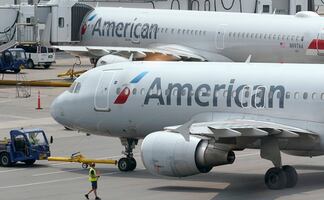 Expulsan de vuelo a mujer alérgica a las nueces por no aceptarlas en su comida