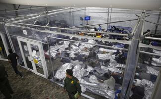 Rescatan a 5 niñas migrantes, entre ellas una bebé, abandonadas en Texas