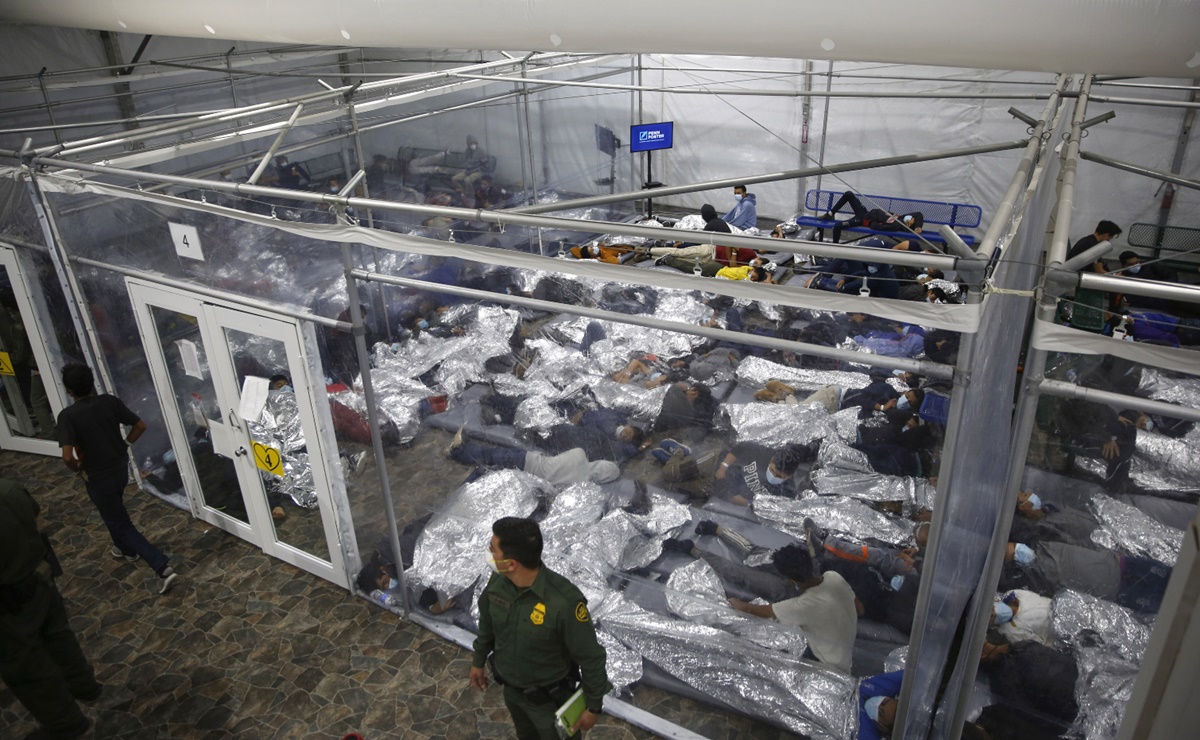 Rescatan a 5 niñas migrantes, entre ellas una bebé, abandonadas en Texas