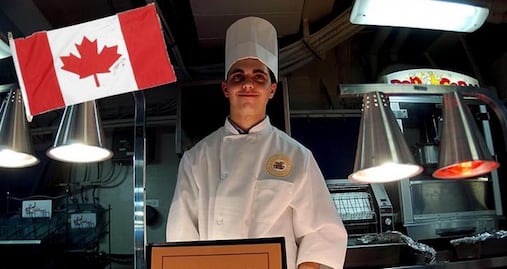 Canadá busca cocineros mexicanos para trabajar por $34,200