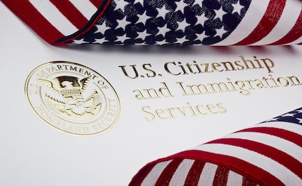 USCIS reanuda trámites migratorios presenciales el 4 de junio; hay nuevas normas