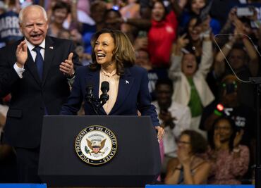 Kamala Harris y Tim Walz se lanzan a la campaña: “Estamos en desventaja pero tenemos impulso”