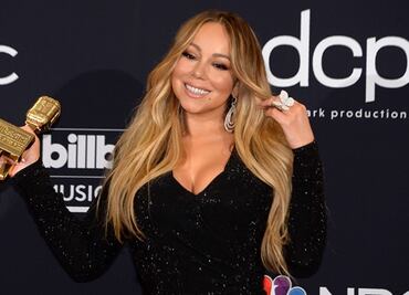 Mariah Carey se convierte en la Jessica Rabbit perfecta con vestido rojo para Halloween