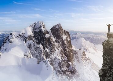 Muere mujer por caída de 91 metros en el Parque Nacional de las Montañas Rocosas