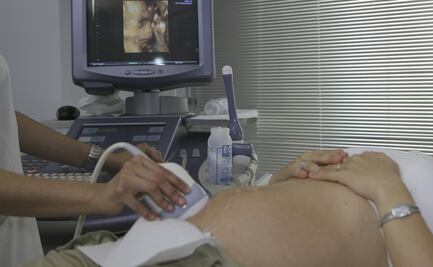 FDA advierte riesgo en gel para ultrasonido por contaminación bacteriana