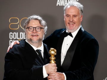 Guillermo del  Toro se lleva el Globo de Oro a mejor cinta de animación con "Pinocho"