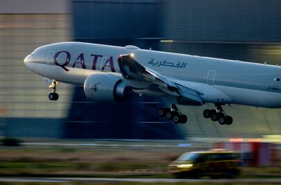 Fuertes turbulencias en vuelo de Qatar a Dublín dejan hospitalizadas a ocho personas