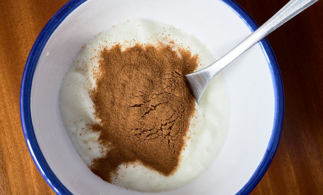 Alerta FDA por canela contaminada con altos niveles de plomo; estas son las marcas afectadas. Foto iStock / Ricardo Jato de Evan