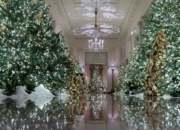 Melania Trump presenta la decoración navideña de la Casa Blanca (2019)