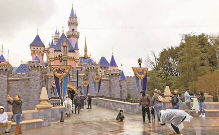 ¡Trabajo en Disneyland! Organizan feria de empleo para personal de seguridad