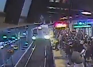 Hombre alcoholizado resbala y cae a vías de tren en California