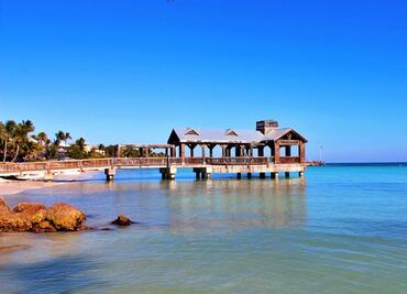Reabren Los Cayos de Florida tras cierre por coronavirus