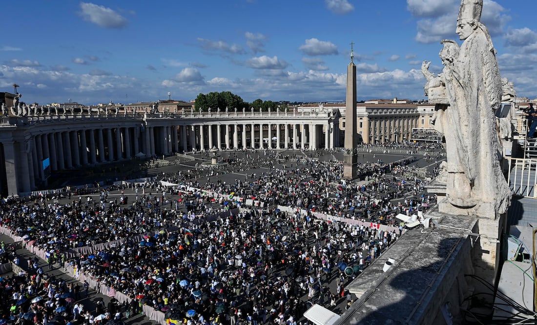 Ya hay nuevo Papa. ¿Quién es? ¿A qué hora aparecerá en el balcón del Vaticano?EFE/EPA/RICCARDO ANTIMIANI