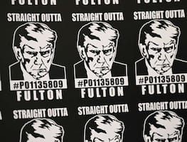 Un muerto y dos heridos en la cárcel de Georgia en la que Donald Trump fue fichado