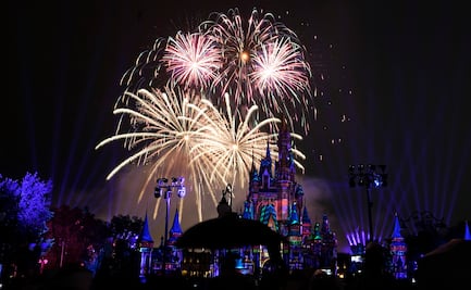 La frase que eliminó Disney World de su show de fuegos artificiales
