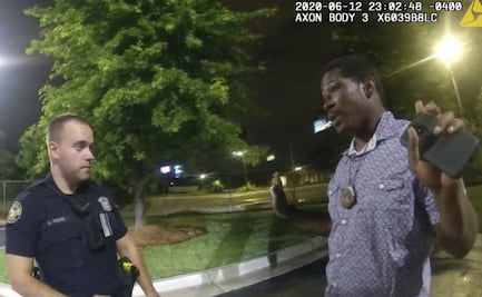 ¿Qué son las pistolas eléctricas y por qué las usa la Policía de EU?