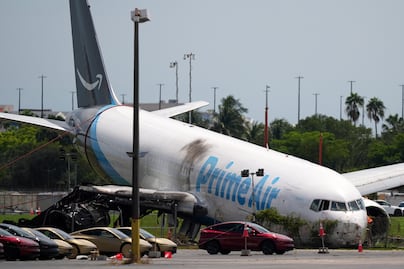 Demandan a Amazon tras el accidente de avión que dejó 5 muertos en Miami; esto acusan los familiares