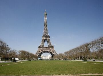 Detienen a dos por supuesta violación de turista mexicana en París