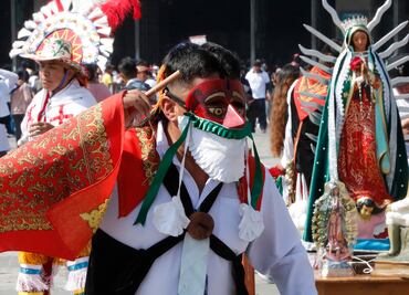 La Virgen de Guadalupe, entre fervor y sueños migrantes, impulsa economía en México