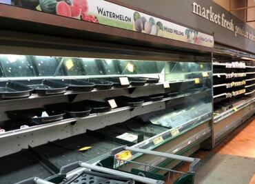 Mujer causa pérdidas por 35 mil dólares al toser en supermercado