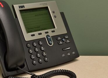 Los principales códigos que necesitas para llamar a EU