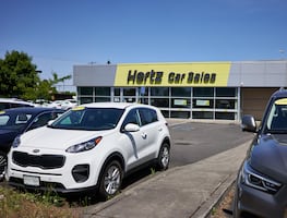 Por esta razón, Hertz se deshace de 20 mil autos eléctricos y compra autos de gasolina