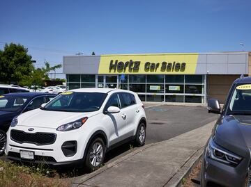 Por esta razón, Hertz se deshace de 20 mil autos eléctricos y compra autos de gasolina