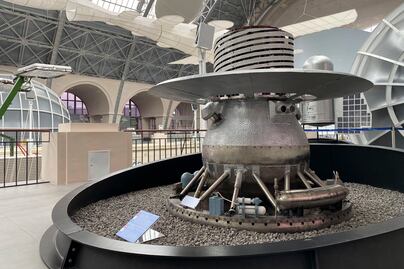 Nave soviética se estrella contra la Tierra tras 52 años en el espacio 