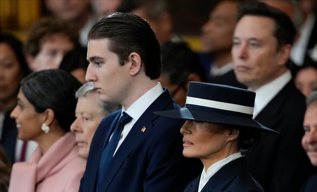 Musk, Barron y el negociador de Oriente Medio en el foco de la investidura de Trump.  EFE/EPA/JULIA DEMAREE NIKHINSON / POOL