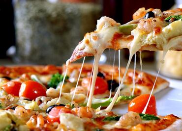 Empresa busca a 50 catadores de pizza para que encuentren a 'la mejor'