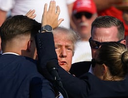 Asistentes al mitin de Trump vieron al tirador casi dos minutos antes de disparar. VIDEO
