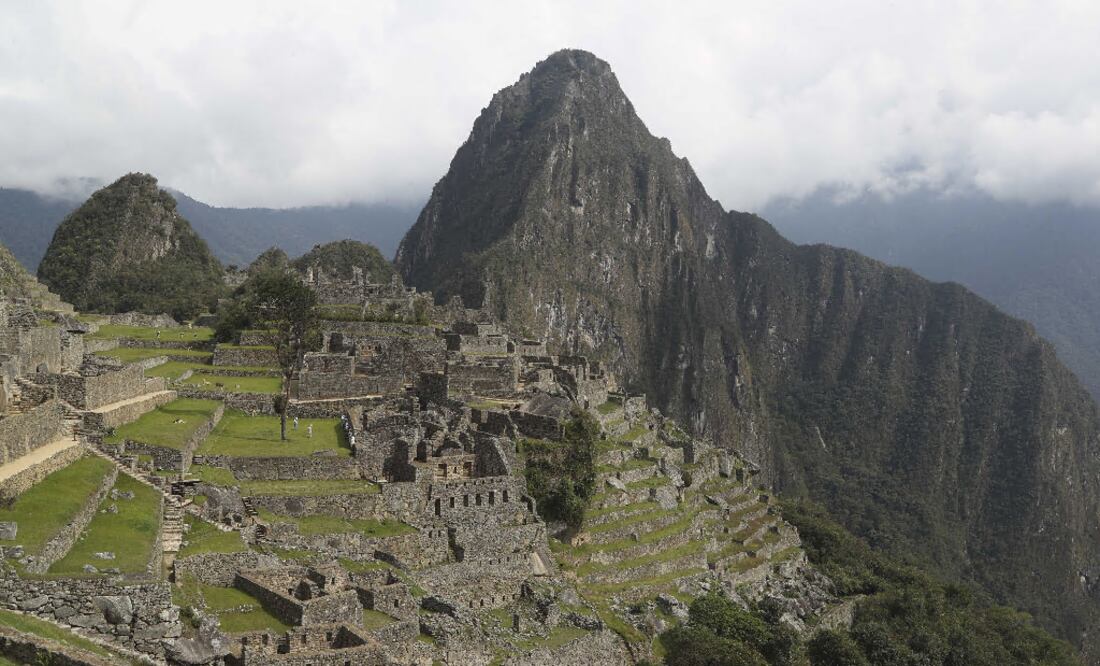 Rayo mata a guía y hiere a 6 turistas franceses en región del Cusco. Foto AP