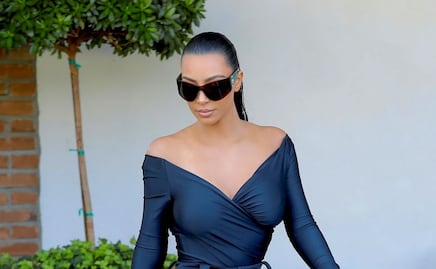 Los ajustados leggings negros que Kim Kardashian lució en Los Ángeles