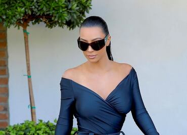 Los ajustados leggings negros que Kim Kardashian lució en Los Ángeles