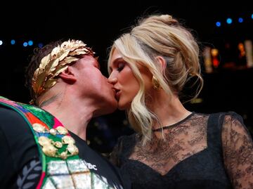 ‘Canelo’ Álvarez y Fernanda Gómez anuncian embarazo. ¿Cuántos hijos tiene el boxeador mexicano y quiénes son sus madres?
