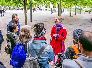 ¿Cuánto gana un guía de turistas por hora en Estados Unidos 2023?