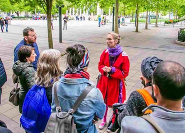 ¿Cuánto gana un guía de turistas por hora en Estados Unidos 2023?