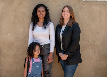 Niña mexicana gravemente enferma obtiene permiso para seguir tratamiento vital en Estados Unidos