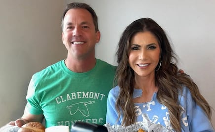 ¡BOMBA!  Esposo de Kristi Noem debe MILLONES a modelos tras fotos polémicas vestido de mujer