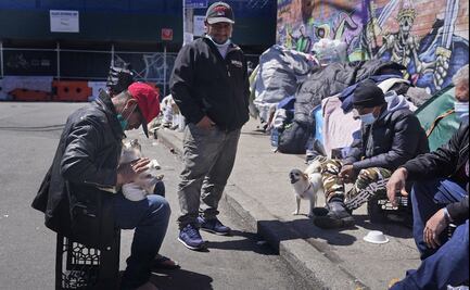 Covid-19. Se duplica desempleo de migrantes en EU