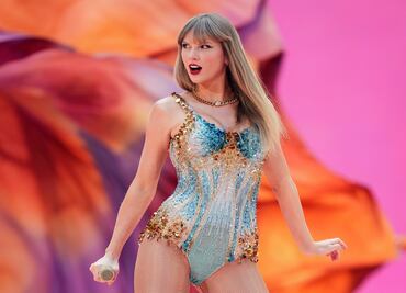 Taylor Swift rompe el internet con el anuncio de “The Life of a Showgirl” y aparición junto a Travis Kelce