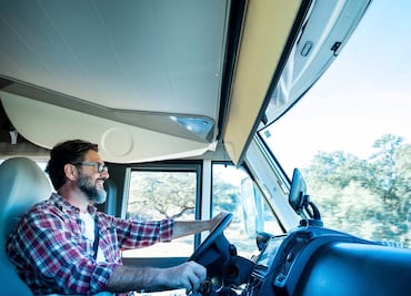 Desde hoy: Estados Unidos deja de emitir visas de trabajo para conductores de camiones