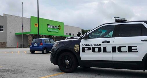 Arrestan a hombre armado en Walmart de Missouri 