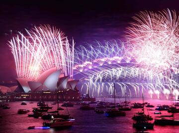 ¡Adiós, 2021! El mundo recibe al Año Nuevo 2022