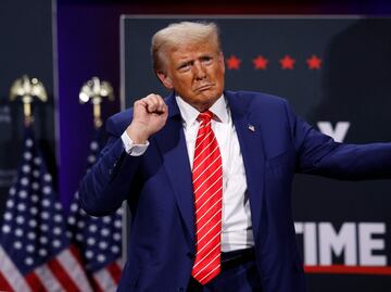 Trump se declara el "padre de la fecundación in vitro" en un evento con mujeres