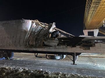 Suman 54 migrantes muertos y más de 100 heridos por accidente en Chiapas