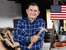 Trabajo para mexicanos en la Embajada de Estados Unidos; pagan $245,415 pesos anuales y no piden inglés